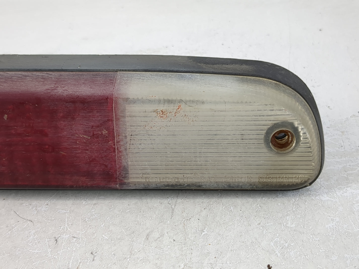 2004 Ford F-250 Super Duty Third Brake Light Tail Light P/N:F37B-13A617-A Fits OEM Used Auto Parts - Oemusedautoparts1.com