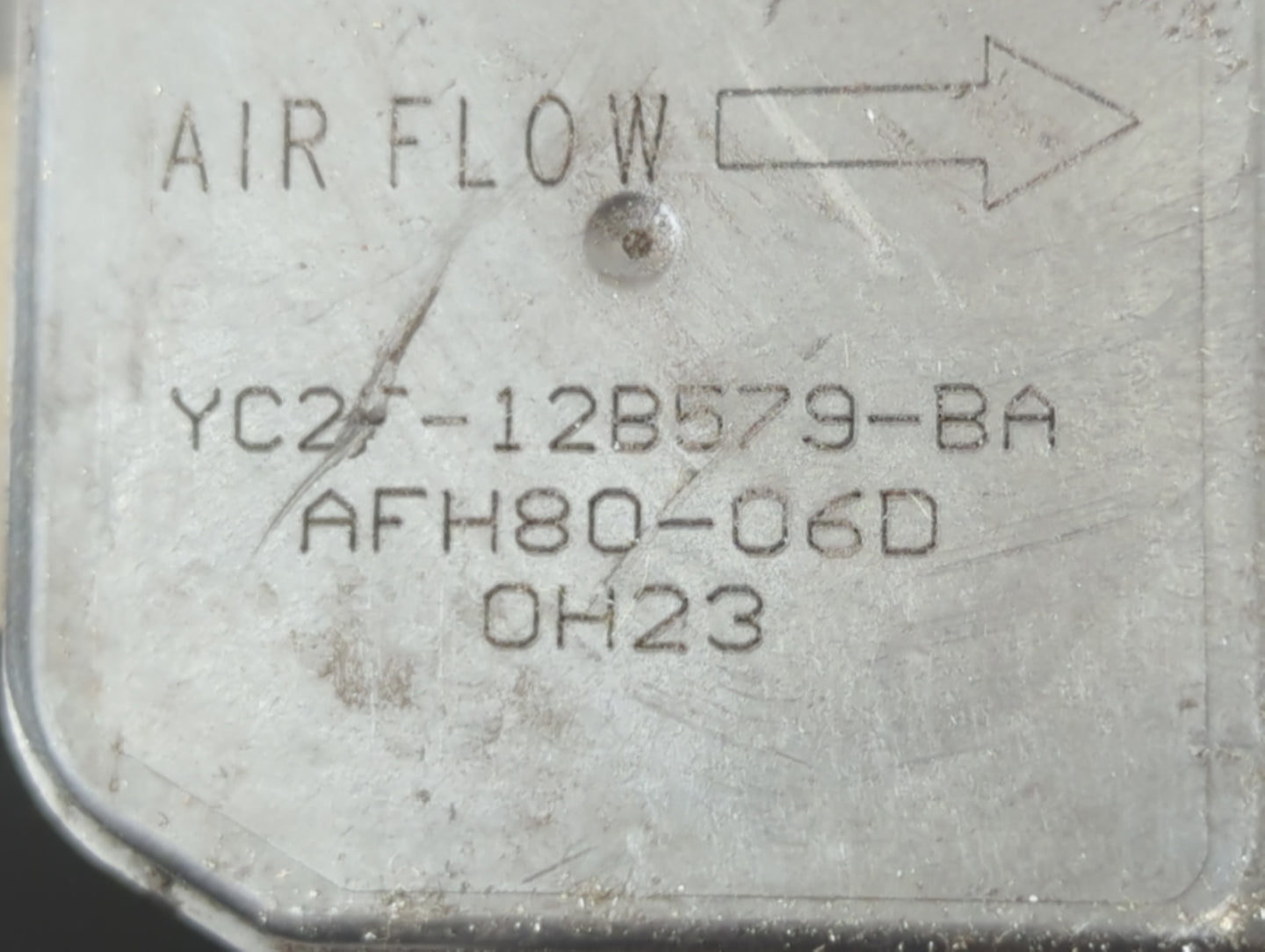 2000-2004 Ford F-250 Super Duty Mass Air Flow Meter Maf - Oemusedautoparts1.com