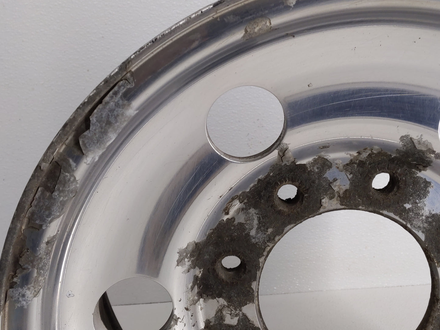 2004-2004 Ford F-250 Super Duty Oem Wheel Rim 803959 - Oemusedautoparts1.com