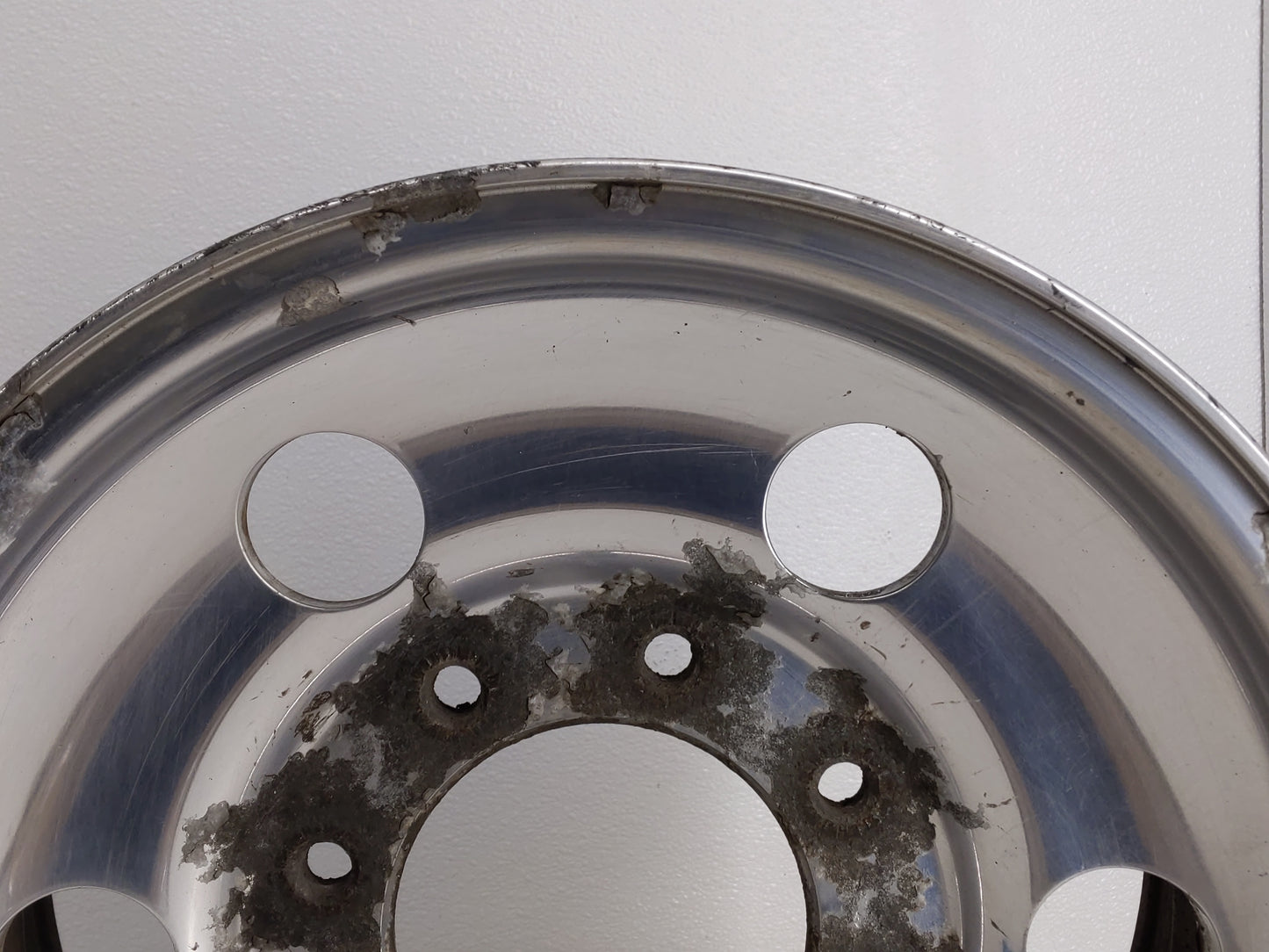 2004-2004 Ford F-250 Super Duty Oem Wheel Rim 803959 - Oemusedautoparts1.com