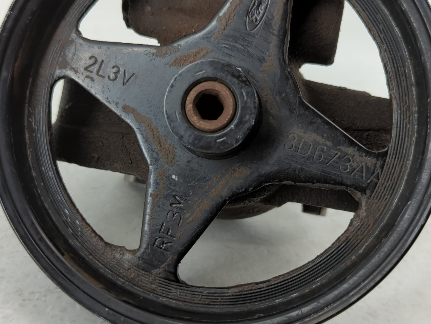 2003-2007 Ford F-350 Super Duty Power Steering Column Pump Oem - Oemusedautoparts1.com