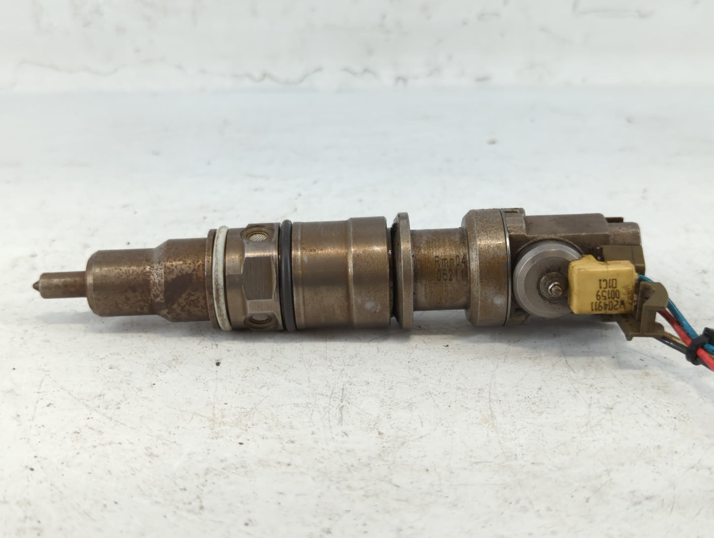 2004 Ford F-350 Super Duty Fuel Injectors Fits OEM Used Auto Parts - Oemusedautoparts1.com