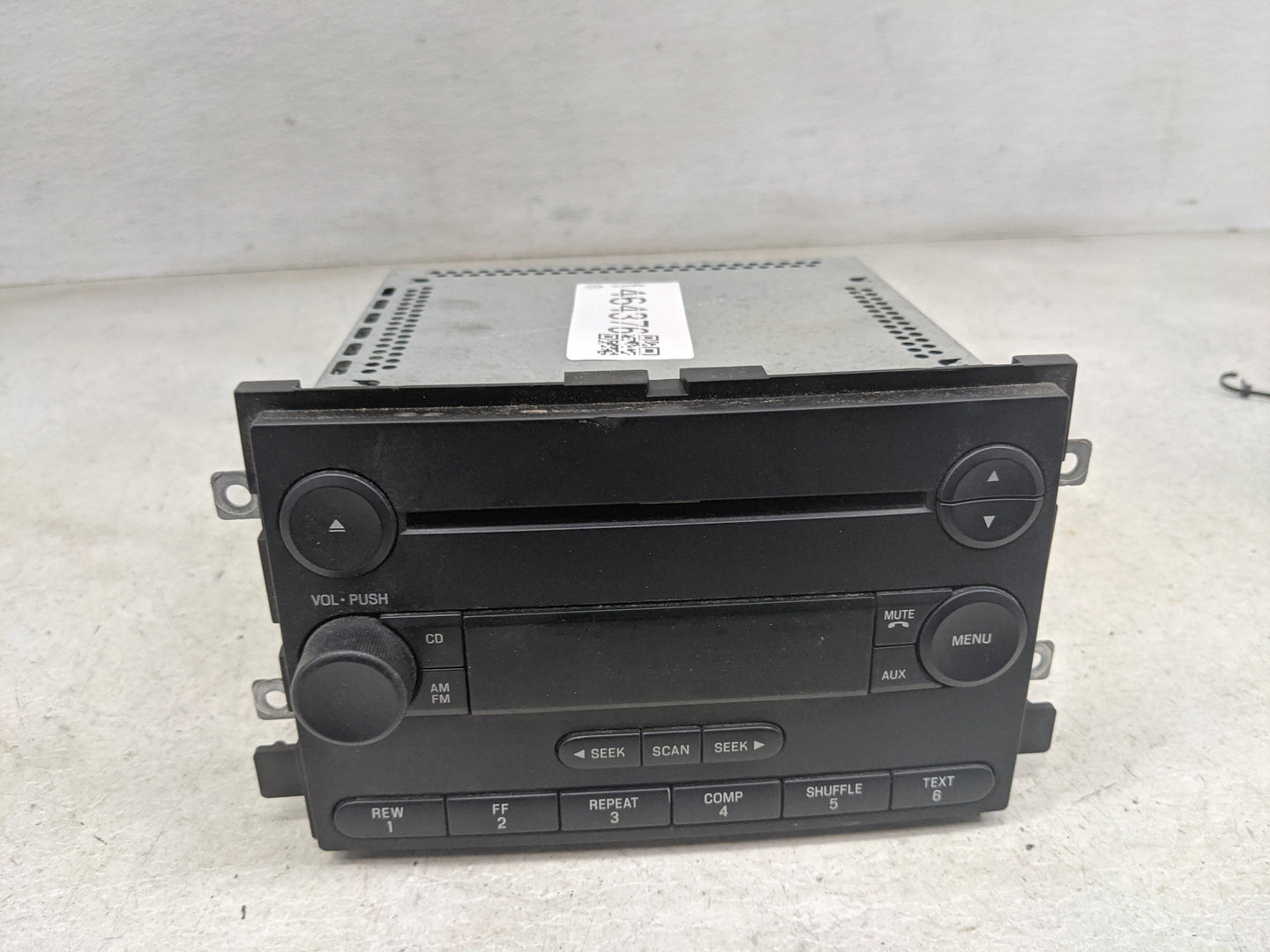 2004 Ford F150 Radio AM FM Cd Player Receiver Replacement P/N:4L3T-18C869-BD Fits OEM Used Auto Parts - Oemusedautoparts1.co
