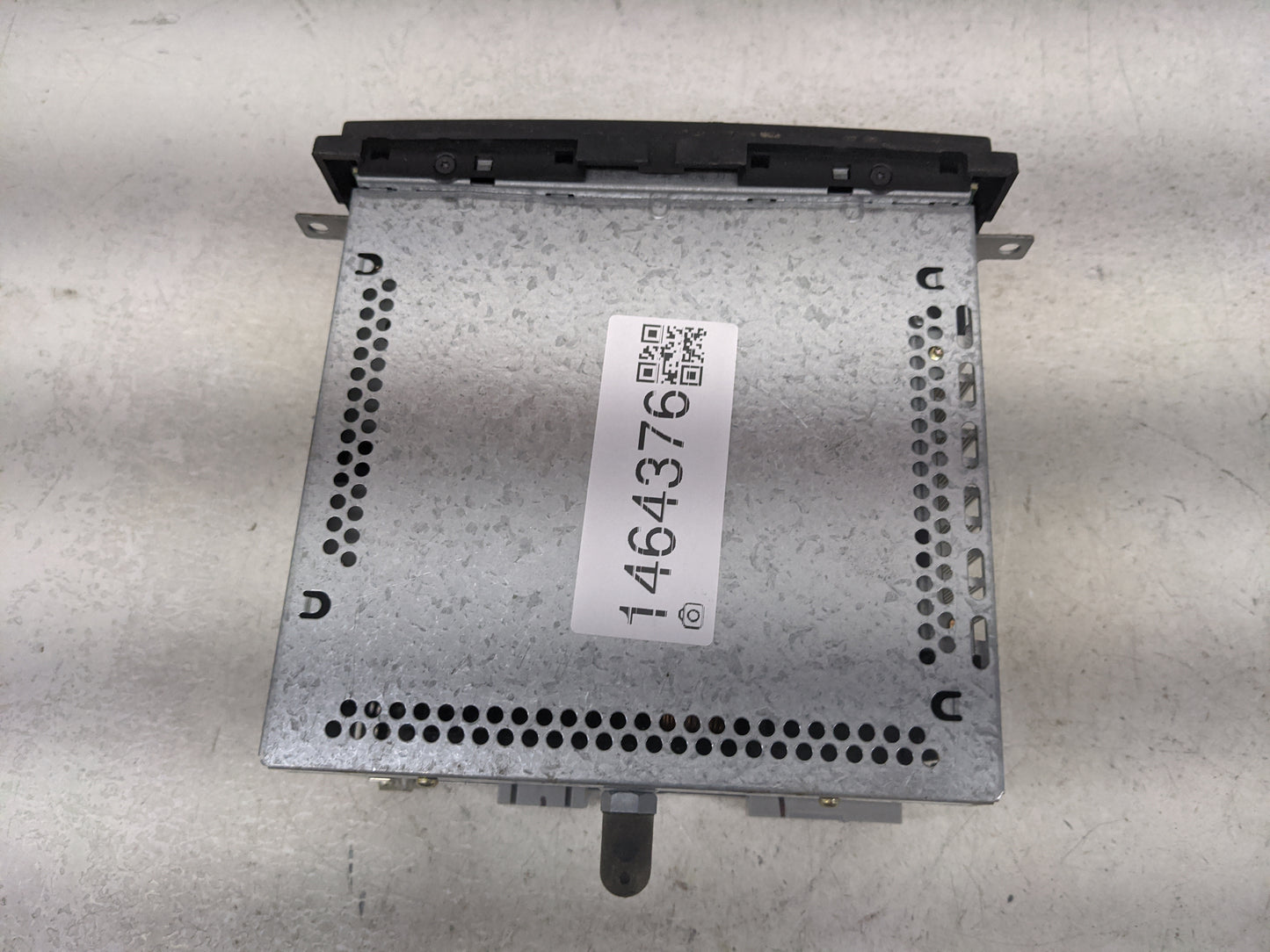 2004 Ford F150 Radio AM FM Cd Player Receiver Replacement P/N:4L3T-18C869-BD Fits OEM Used Auto Parts - Oemusedautoparts1.co