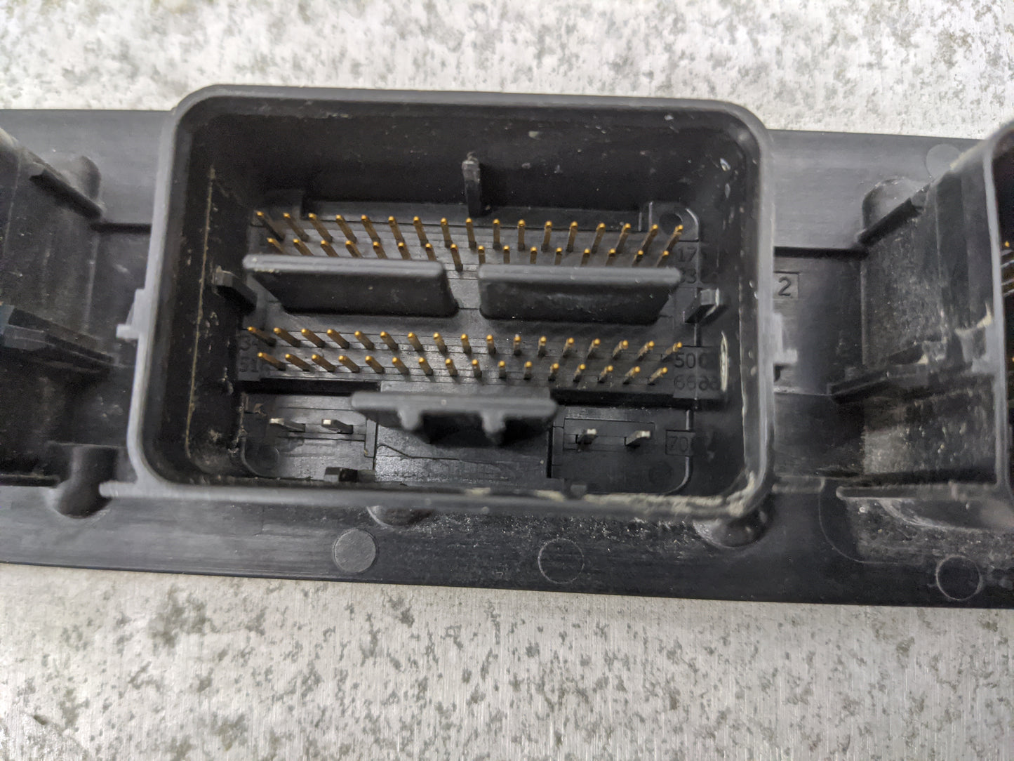 2004 Ford F150 PCM Engine Control Computer ECU ECM PCU OEM P/N:4L3A-12A650-NN 6EXK28400IXR, 6EXK284A39 Fits OEM Used Auto Pa