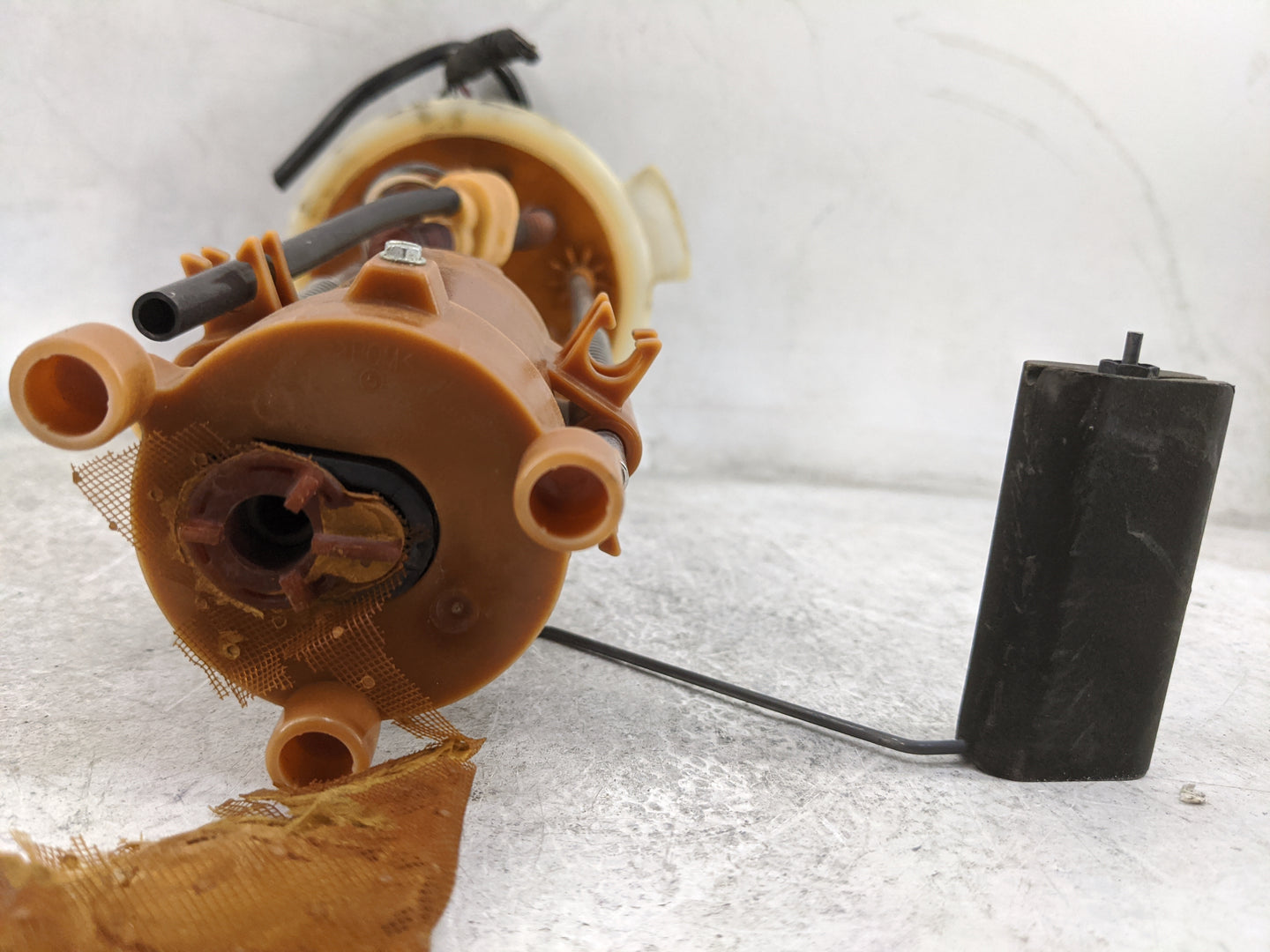 Ford F150 Electrical Gas Fuel Pump Assembly 1479712 - Oemusedautoparts1.com