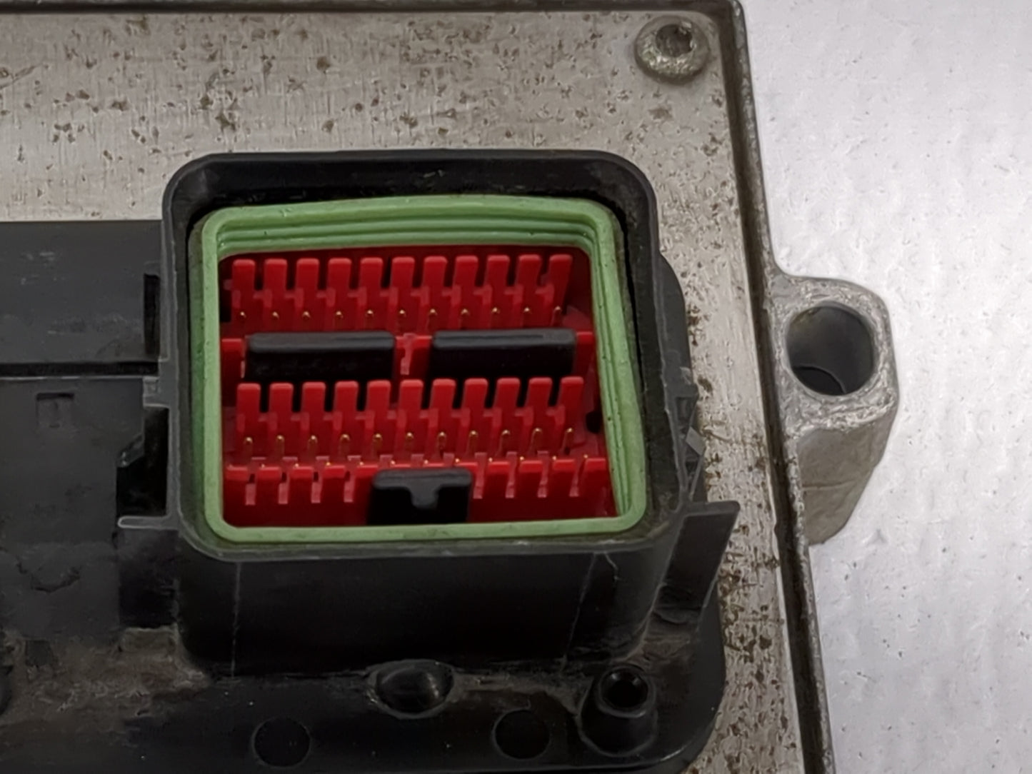 2004 Ford F150 PCM Engine Control Computer ECU ECM PCU OEM P/N:4L3A-12A650-NK 6EXJ28400U6C, 6EXJ284A25 Fits Fits 2005 OEM Us