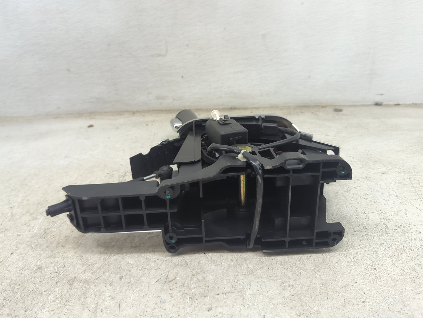 2004 Ford F150 Floor Console Assembly Shifter - Oemusedautoparts1.com