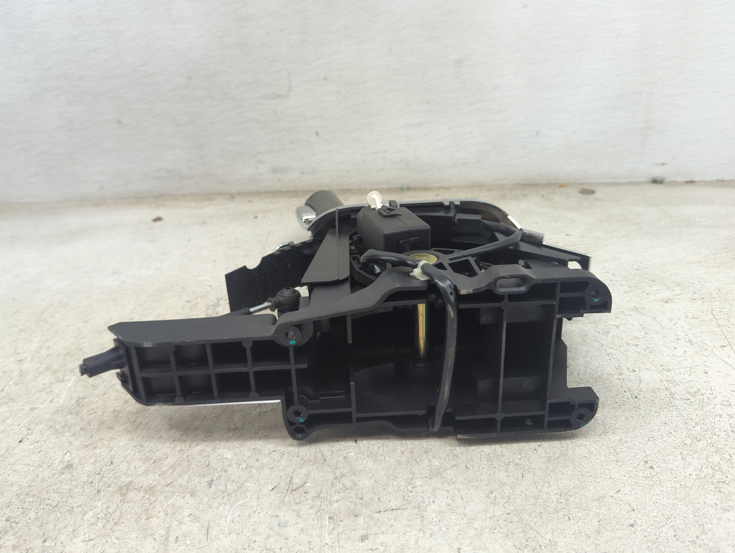 2004 Ford F150 Floor Console Assembly Shifter - Oemusedautoparts1.com