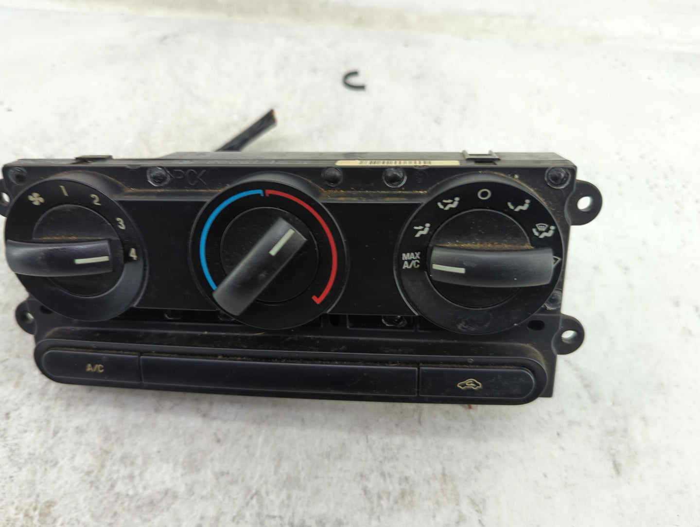 2004 Ford F150 Climate Control Module Temperature AC/Heater Replacement Fits Fits 2005 2006 2007 2008 OEM Used Auto Parts - 