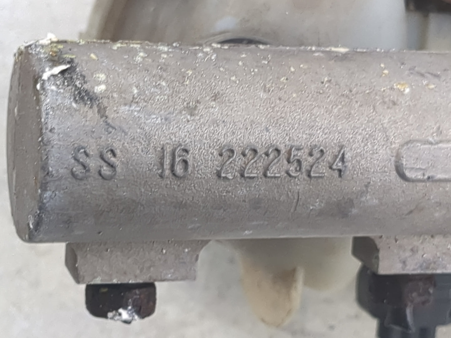 Ford F150 Brake Master Cylinder 1498401 - Oemusedautoparts1.com
