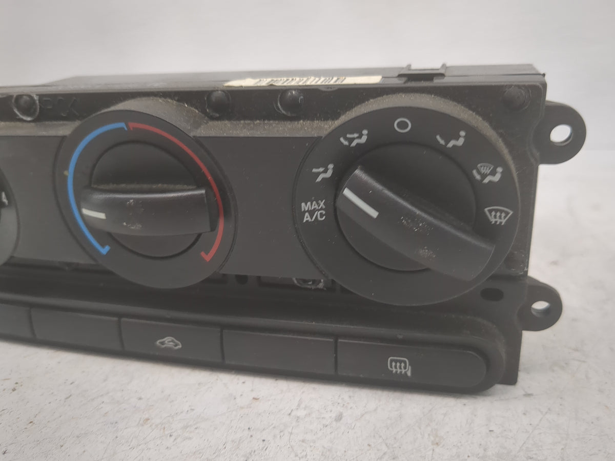 2004 Ford F150 Climate Control Module Temperature AC/Heater Replacement P/N:4L3H-19808-BG Fits Fits 2005 2006 2007 2008 OEM 