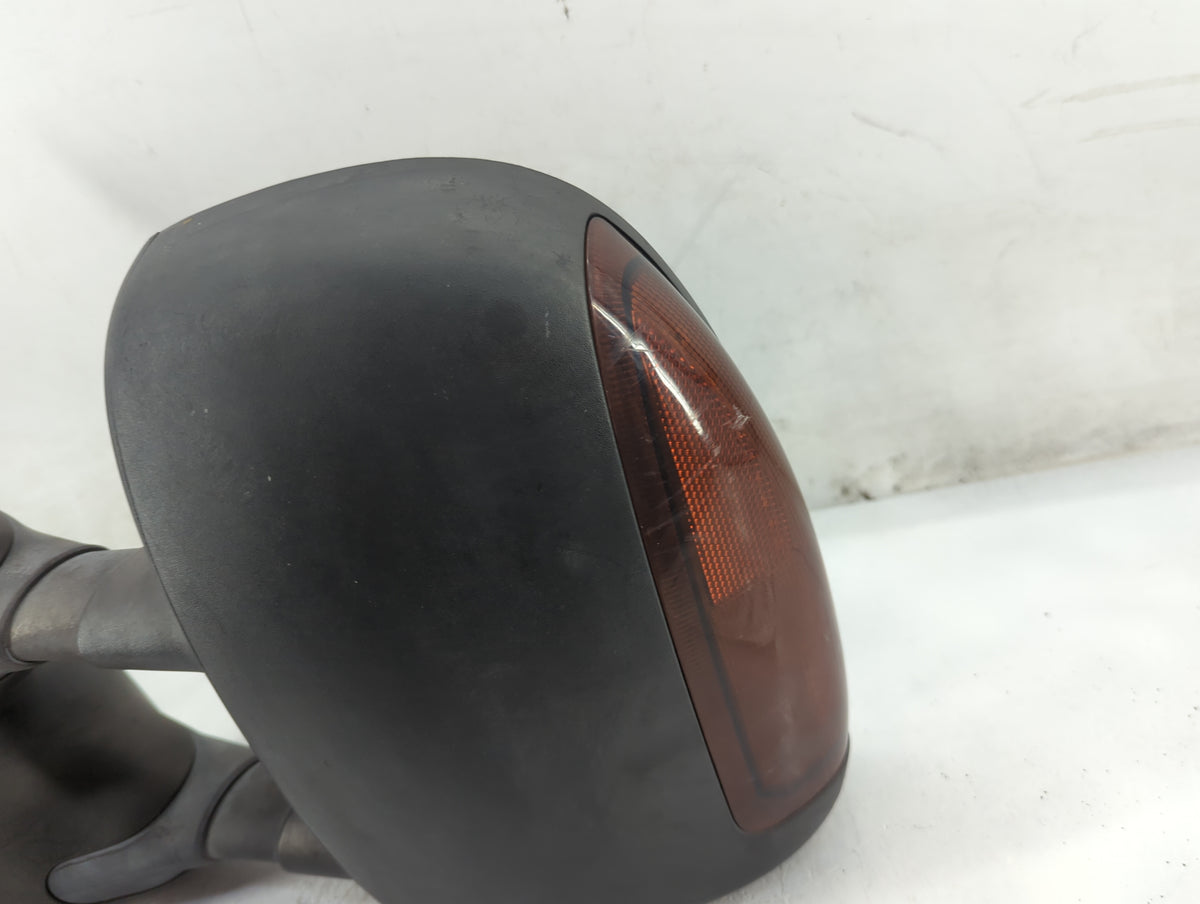 2004 Ford F250sd Driver Side View Mirror - Left Door Mirror OEM Used - Oemusedautoparts1.com