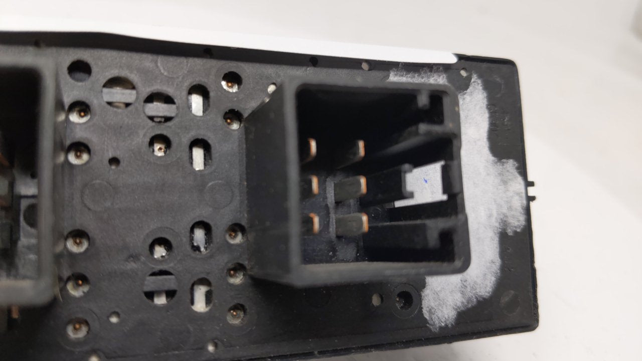 2004 Ford Five Hundred Master Power Window Switch Replacement Driver Side Left Fits OEM Used Auto Parts - Oemusedautoparts1.