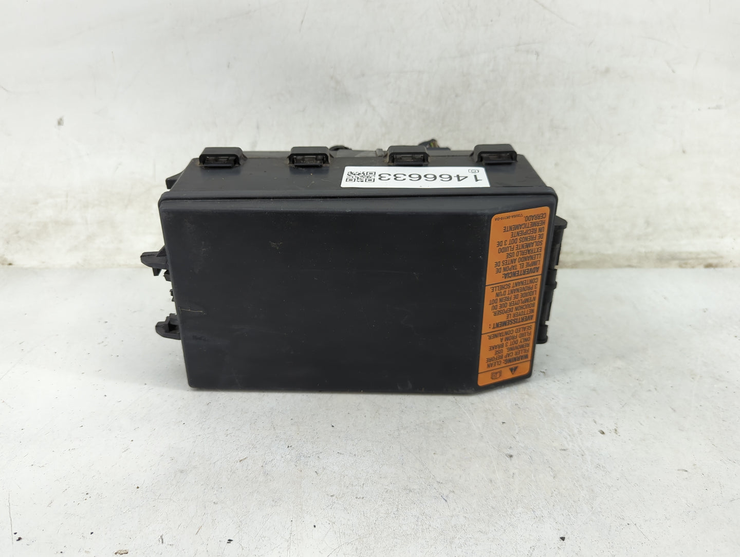 2000-2005 Ford Focus Fusebox Fuse Box Panel Relay Module P/N:3S4T-14A142-AA Fits Fits 2000 2001 2002 2003 2004 2005 OEM Used