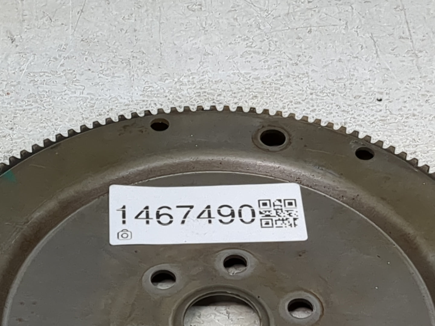 2000-2004 Ford Focus Transmission Flywheel Flexplate P/N:XS4P-7M093EE Fits Fits 2000 2001 2002 2003 2004 OEM Used Auto Parts