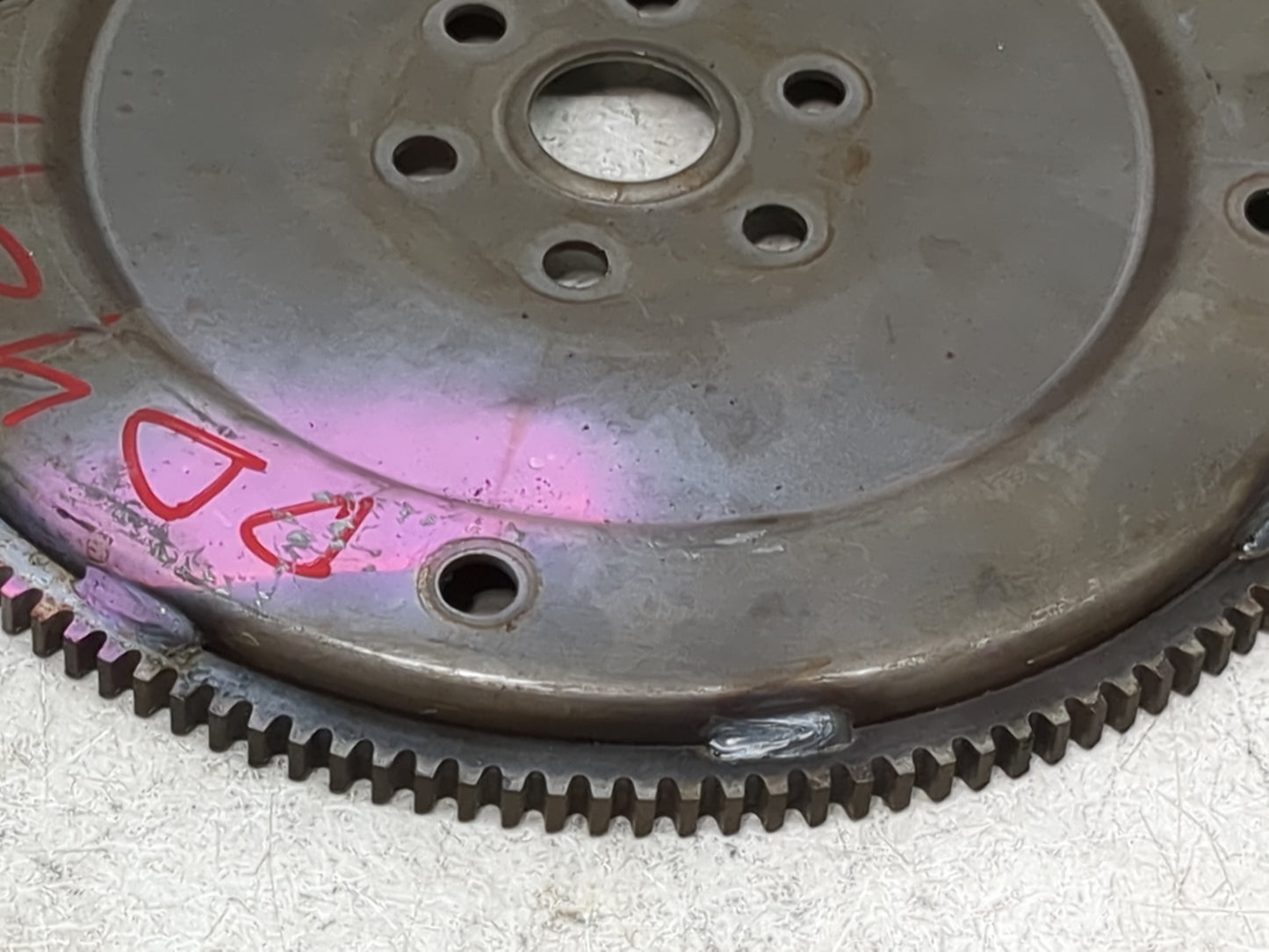 2000-2004 Ford Focus Transmission Flywheel Flexplate P/N:XS4P-7M093EE Fits Fits 2000 2001 2002 2003 2004 OEM Used Auto Parts