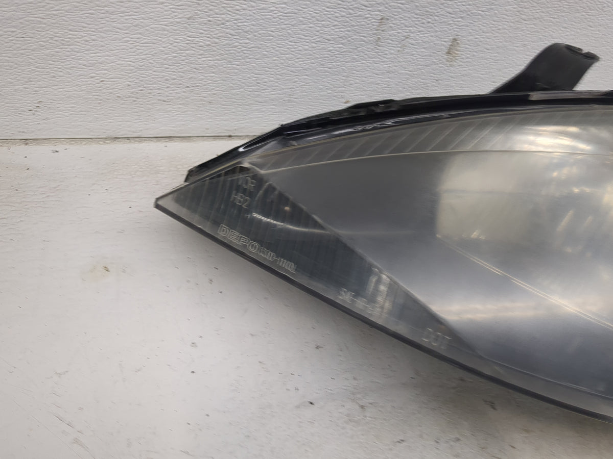 2004 Ford Focus Driver Left Oem Head Light Headlight Lamp 1515444 - Oemusedautoparts1.com