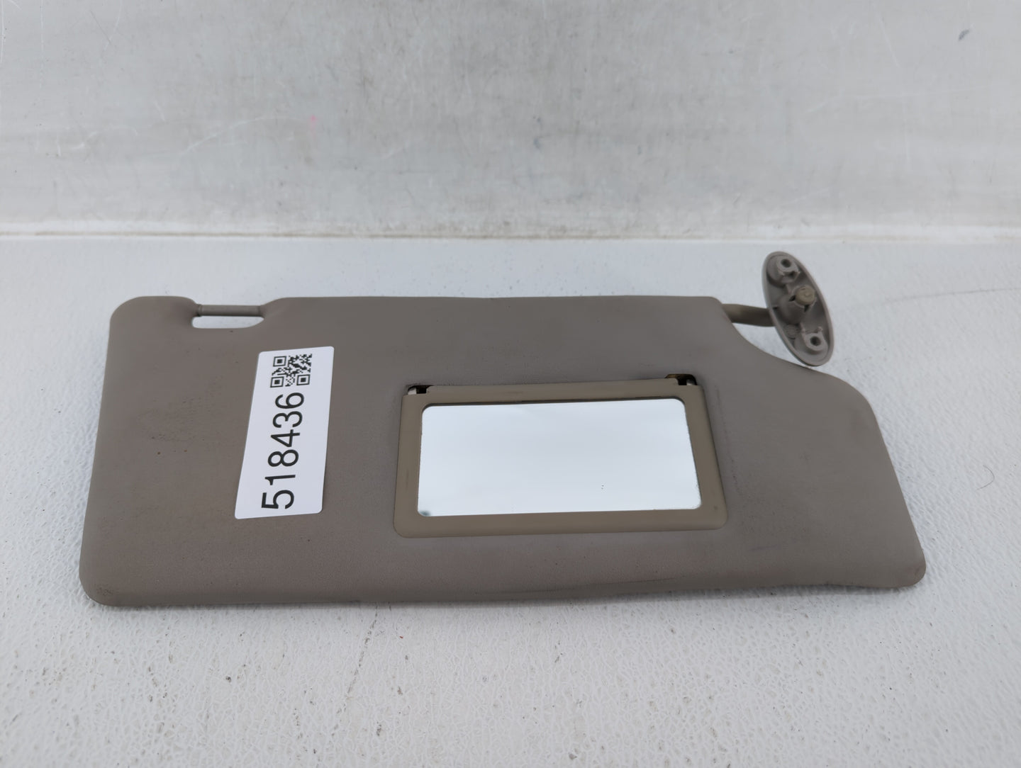 2000-2004 Ford Focus Sun Visor Shade Replacement Passenger Right Mirror Fits Fits 2000 2001 2002 2003 2004 OEM Used Auto Par