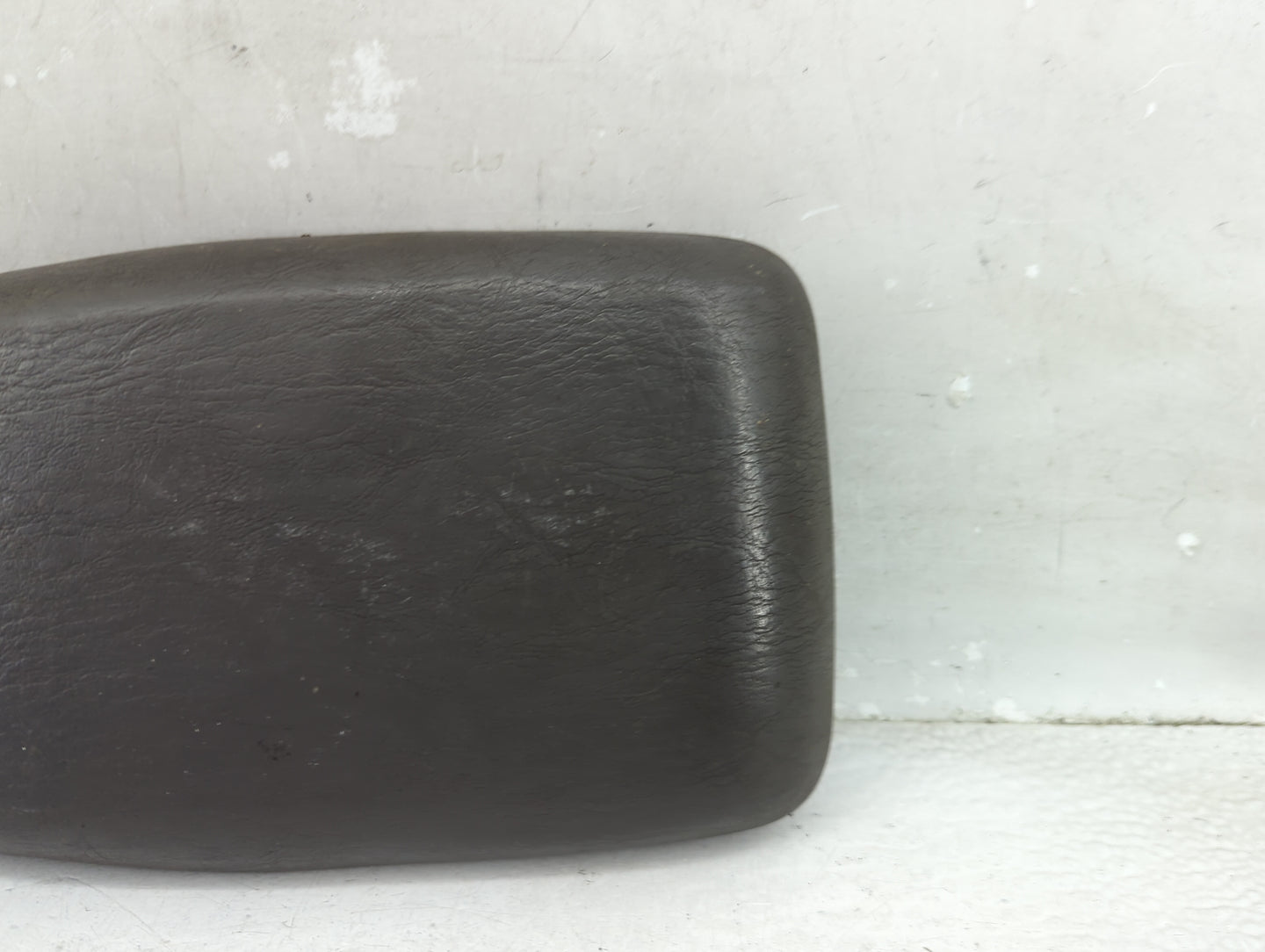 2000-2004 Ford Focus Center Console Armrest Cover Lid Fits Fits 2000 2001 2002 2003 2004 OEM Used Auto Parts - Oemusedautopa