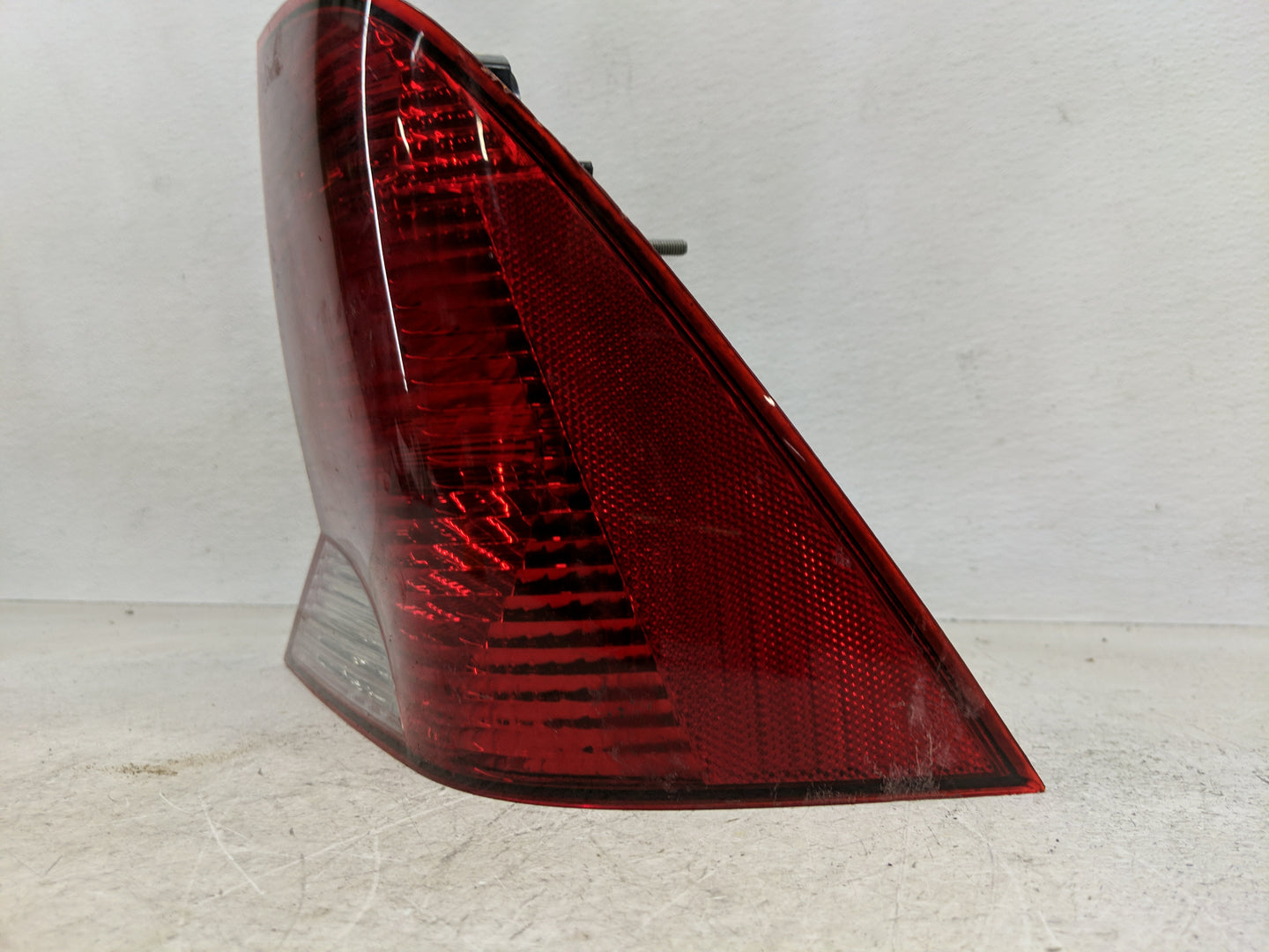 2002-2004 Ford Focus Tail Light Assembly Passenger Right OEM Fits Fits 2002 2003 2004 OEM Used Auto Parts - Oemusedautoparts
