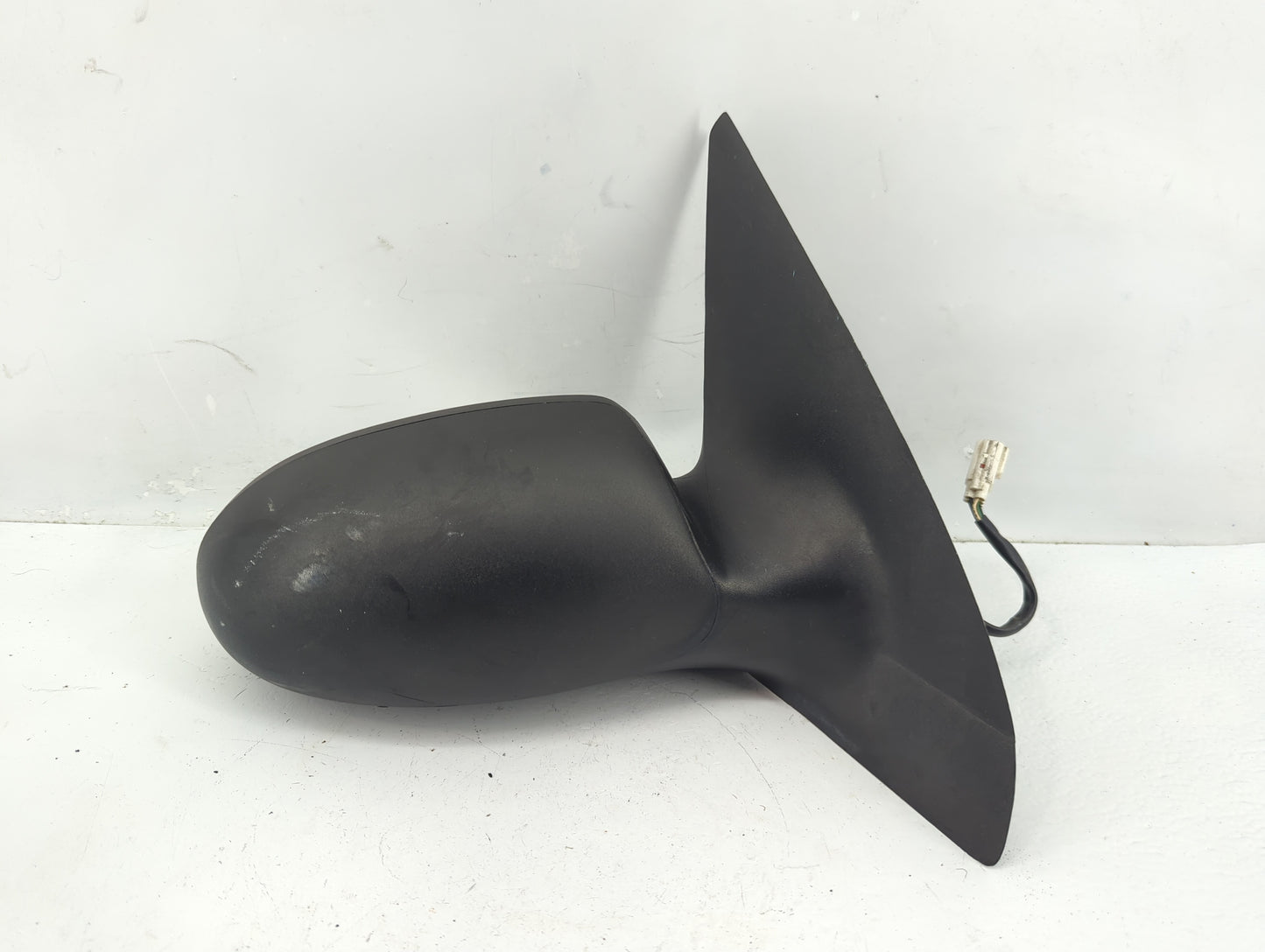 2003-2007 Ford Focus Passenger Side View Mirror - Right Door Mirror OEM Used - Oemusedautoparts1.com