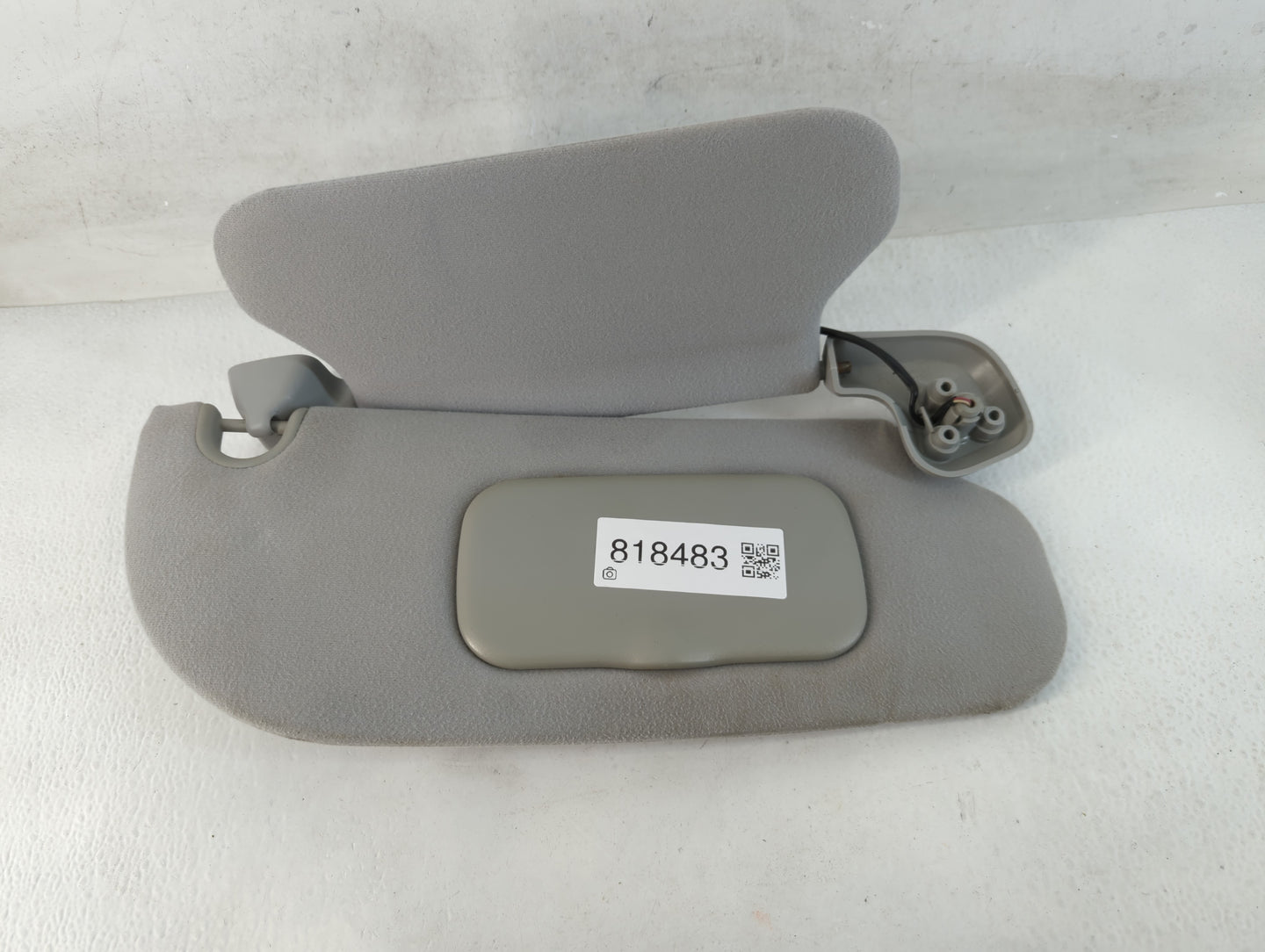 2000-2004 Ford Focus Sun Visor Shade Replacement Passenger Right Mirror Fits Fits 2000 2001 2002 2003 2004 OEM Used Auto Par