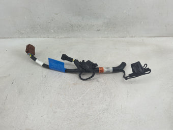 compare product 2004 Ford Ford 1416137