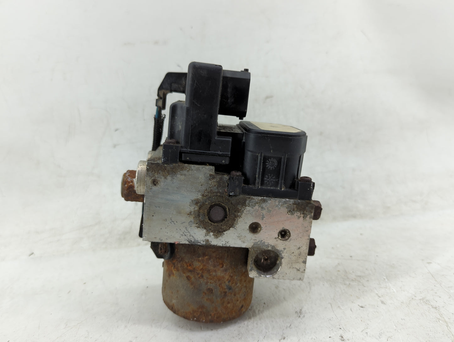 2004 Ford Ford F150 Pickup ABS Pump Control Module Replacement Fits Fits 2005 OEM Used Auto Parts - Oemusedautoparts1.com