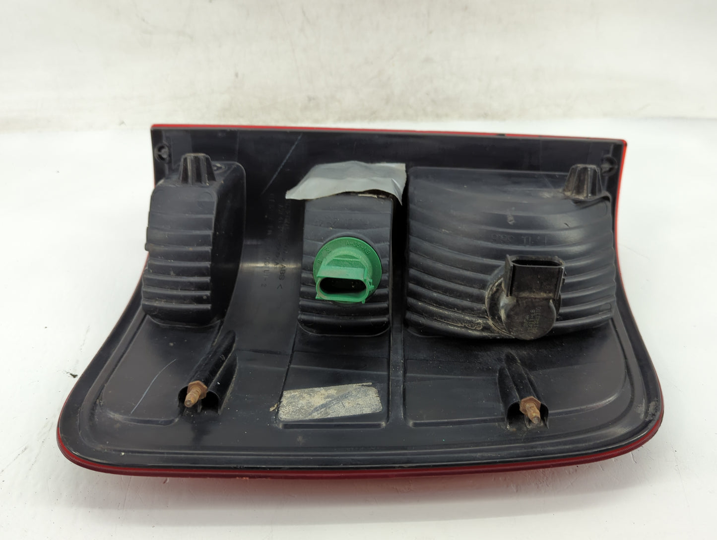 2004 Ford Ford F150 Pickup Tail Light Assembly Driver Left OEM Fits Fits 2005 2006 2007 2008 OEM Used Auto Parts - Oemusedau