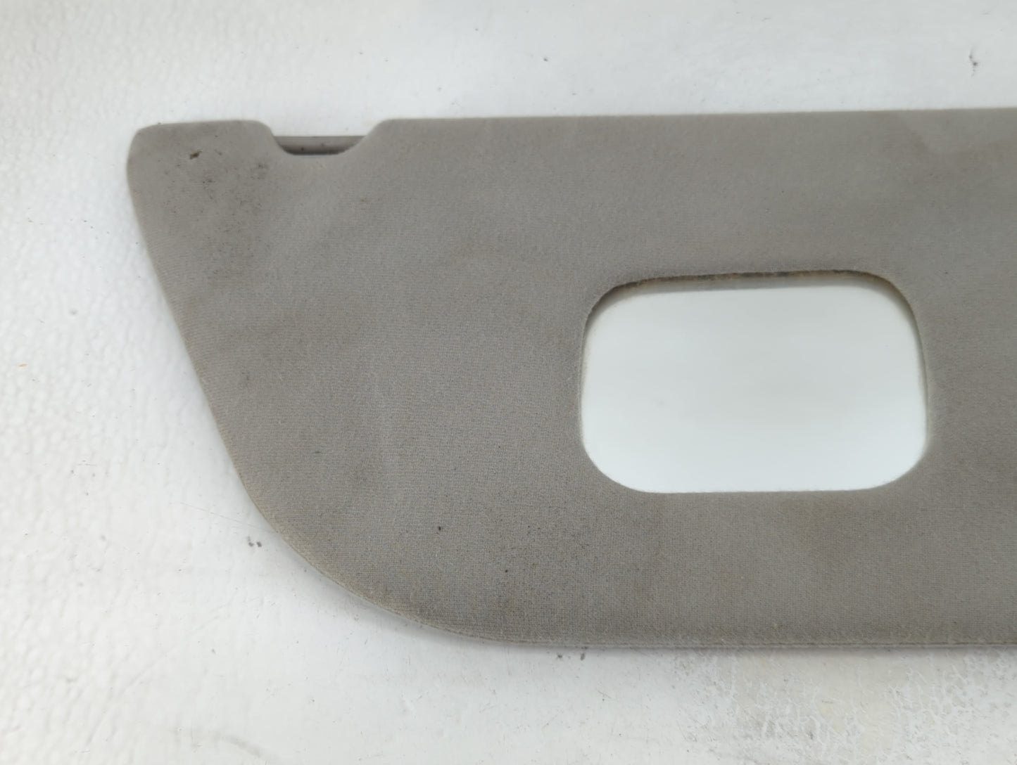 2004 Ford Ford F350sd Pickup Sun Visor Shade Replacement Passenger Right Mirror Fits OEM Used Auto Parts - Oemusedautoparts1