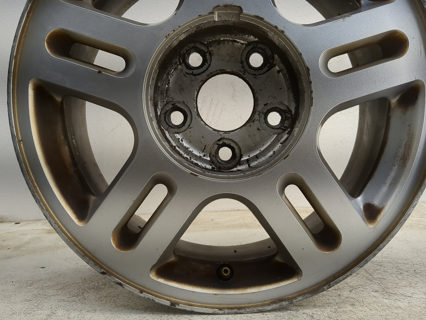 2004-2007 Ford Freestar Oem Wheel Rim 1179973 - Oemusedautoparts1.com