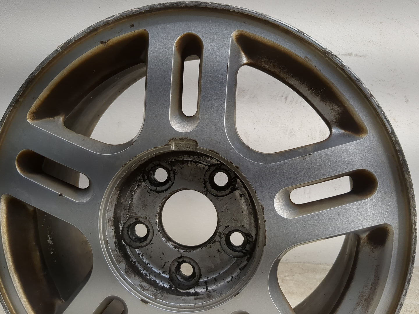 2004-2007 Ford Freestar Oem Wheel Rim 1179973 - Oemusedautoparts1.com
