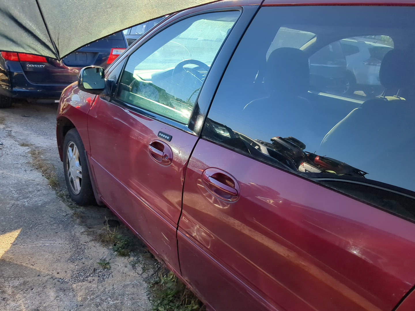 2004-2007 Ford Freestar Driver Front Door Oem - Oemusedautoparts1.com