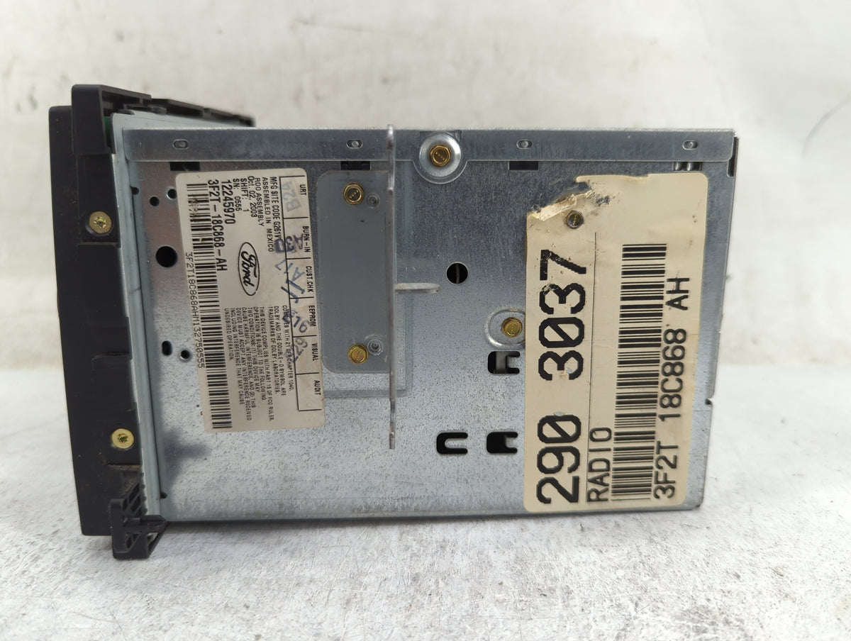 2004-2005 Ford Freestar Radio AM FM Cd Player Receiver Replacement P/N:3F2T-18C868-AH Fits Fits 2004 2005 OEM Used Auto Part