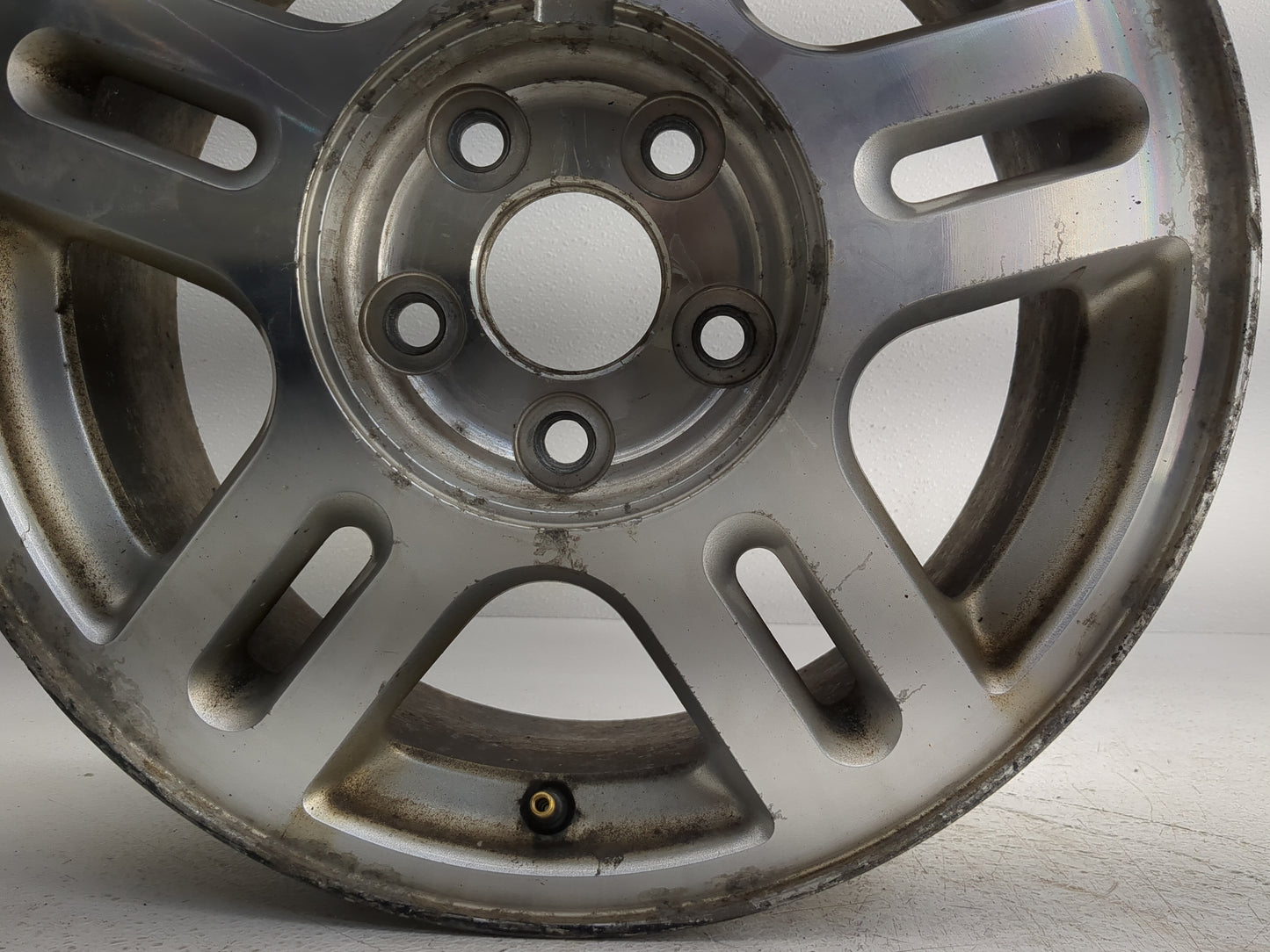 2004-2007 Ford Freestar Oem Wheel Rim - Oemusedautoparts1.com