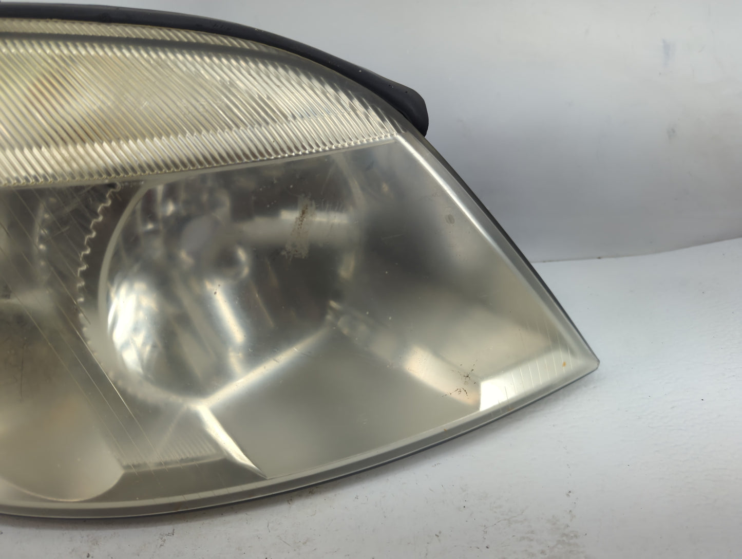 2004-2007 Ford Freestar Passenger Right Oem Head Light Headlight Lamp - Oemusedautoparts1.com