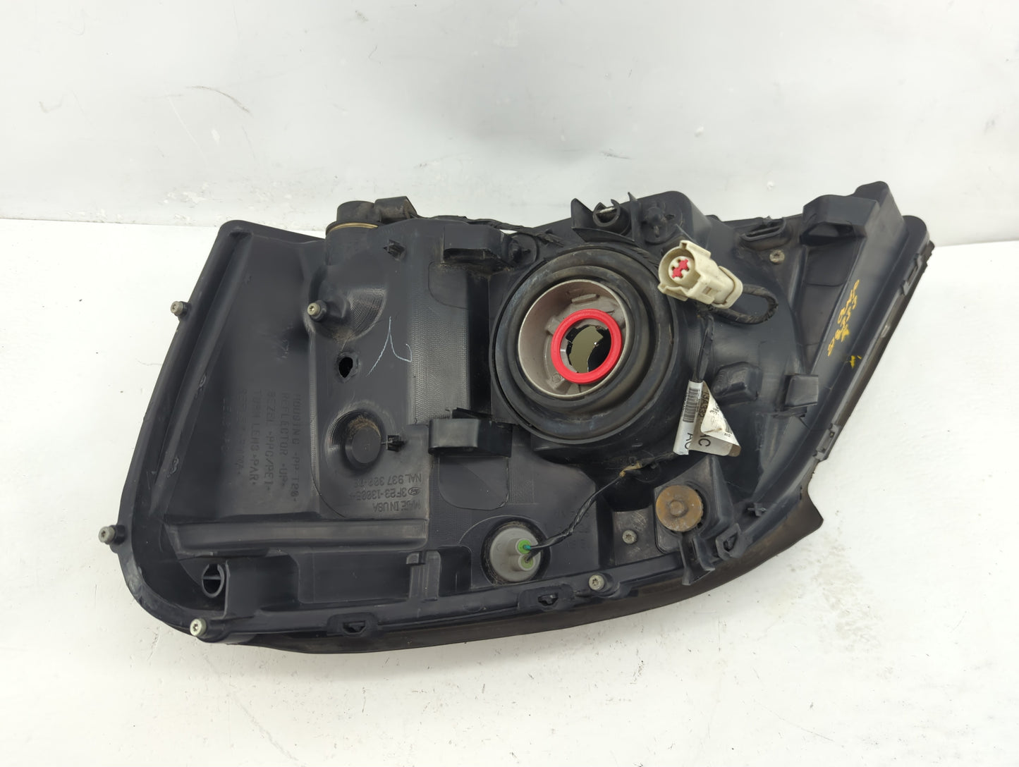 2004-2007 Ford Freestar Passenger Right Oem Head Light Headlight Lamp - Oemusedautoparts1.com