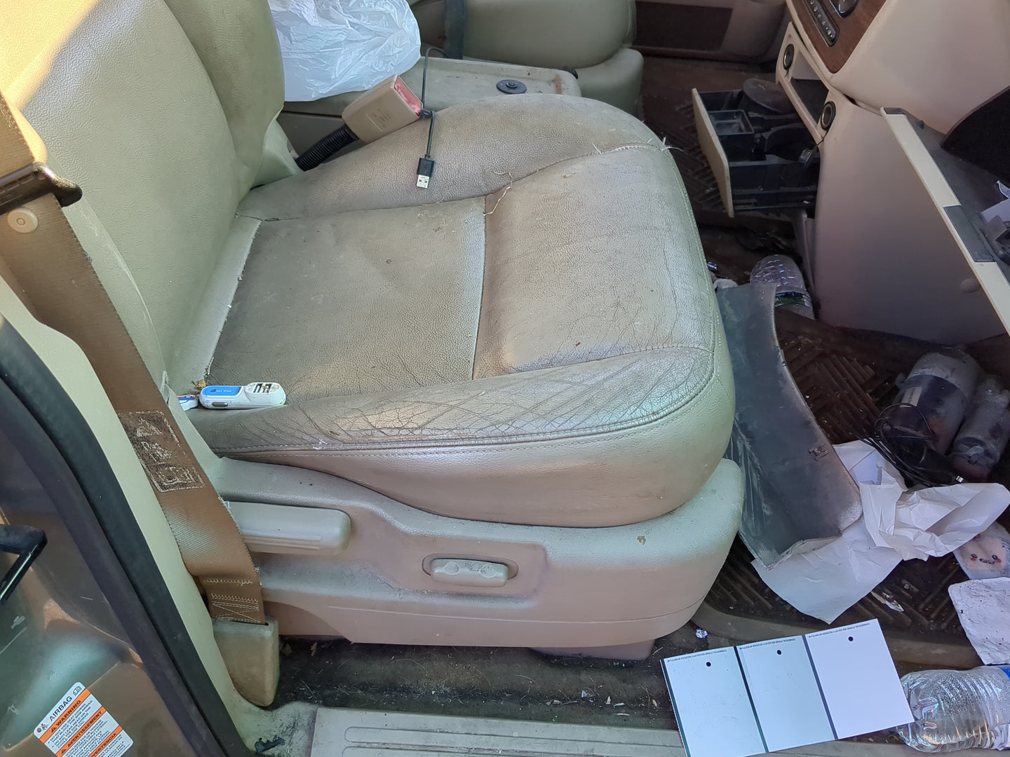 2004-2004 Ford Freestar Passenger Front Seat Oem - Oemusedautoparts1.com