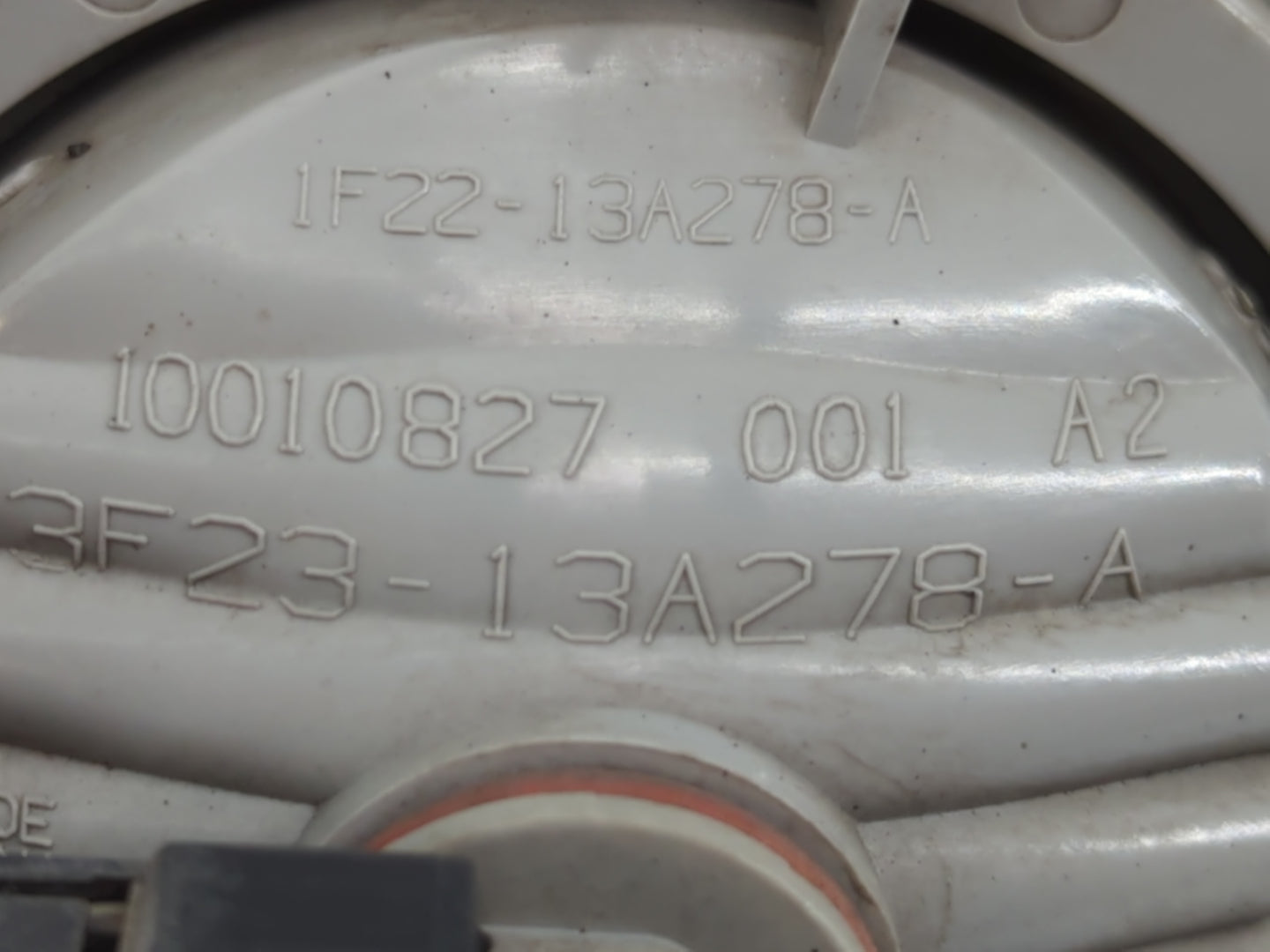 2004-2007 Ford Freestar Passenger Right Oem Front Light Lamp - Oemusedautoparts1.com