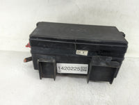 2004-2005 Ford Freestar Fusebox Fuse Box Panel Relay Module Fits Fits 2004 2005 OEM Used Auto Parts - Oemusedautoparts1.com