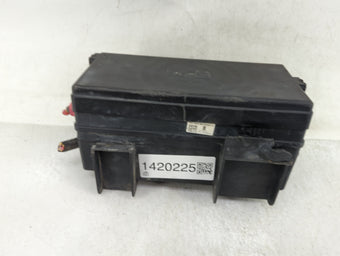 compare product 2004-2005 Ford Freestar Fusebox Fuse Box Panel Relay Module Fits Fits 2004 2005 OEM Used Auto Parts
