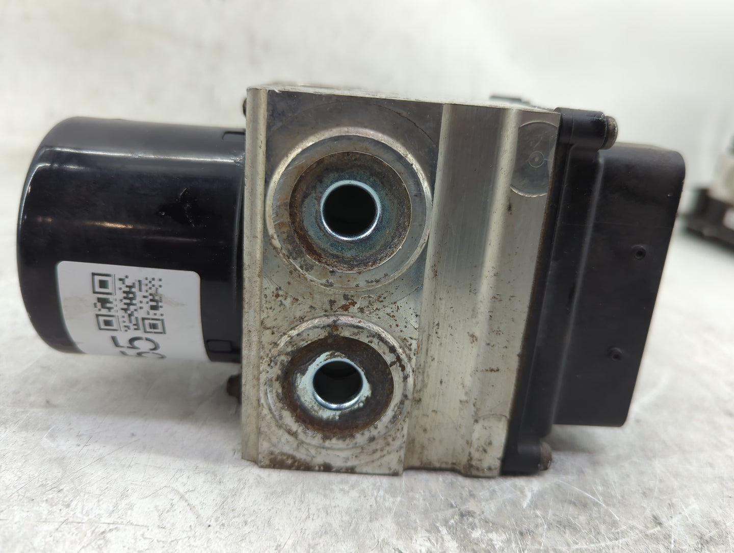 2004-2005 Ford Freestar ABS Pump Control Module Replacement P/N:5F23-2C346-BB Fits Fits 2004 2005 OEM Used Auto Parts - Oemu