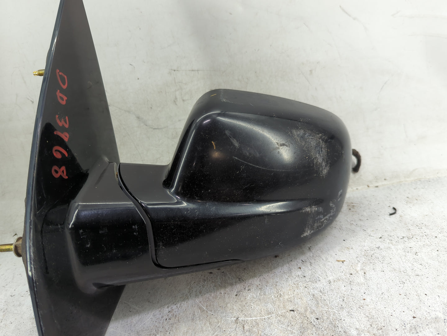 2004 Ford Freestar Driver Side View Mirror - Left Door Mirror OEM Used - Oemusedautoparts1.com