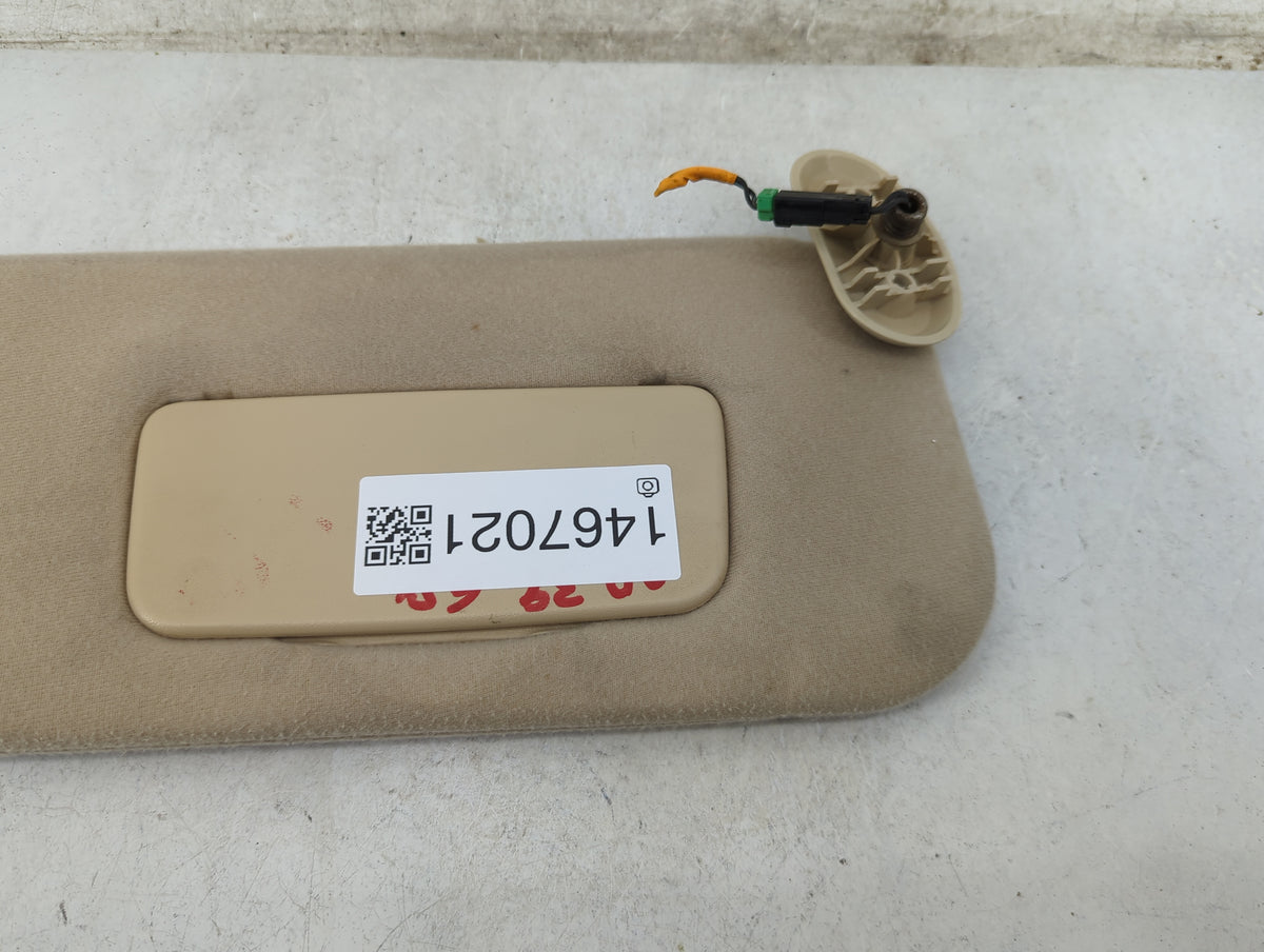 2004 Ford Freestar Sun Visor Shade Replacement Passenger Right Mirror Fits OEM Used Auto Parts - Oemusedautoparts1.com