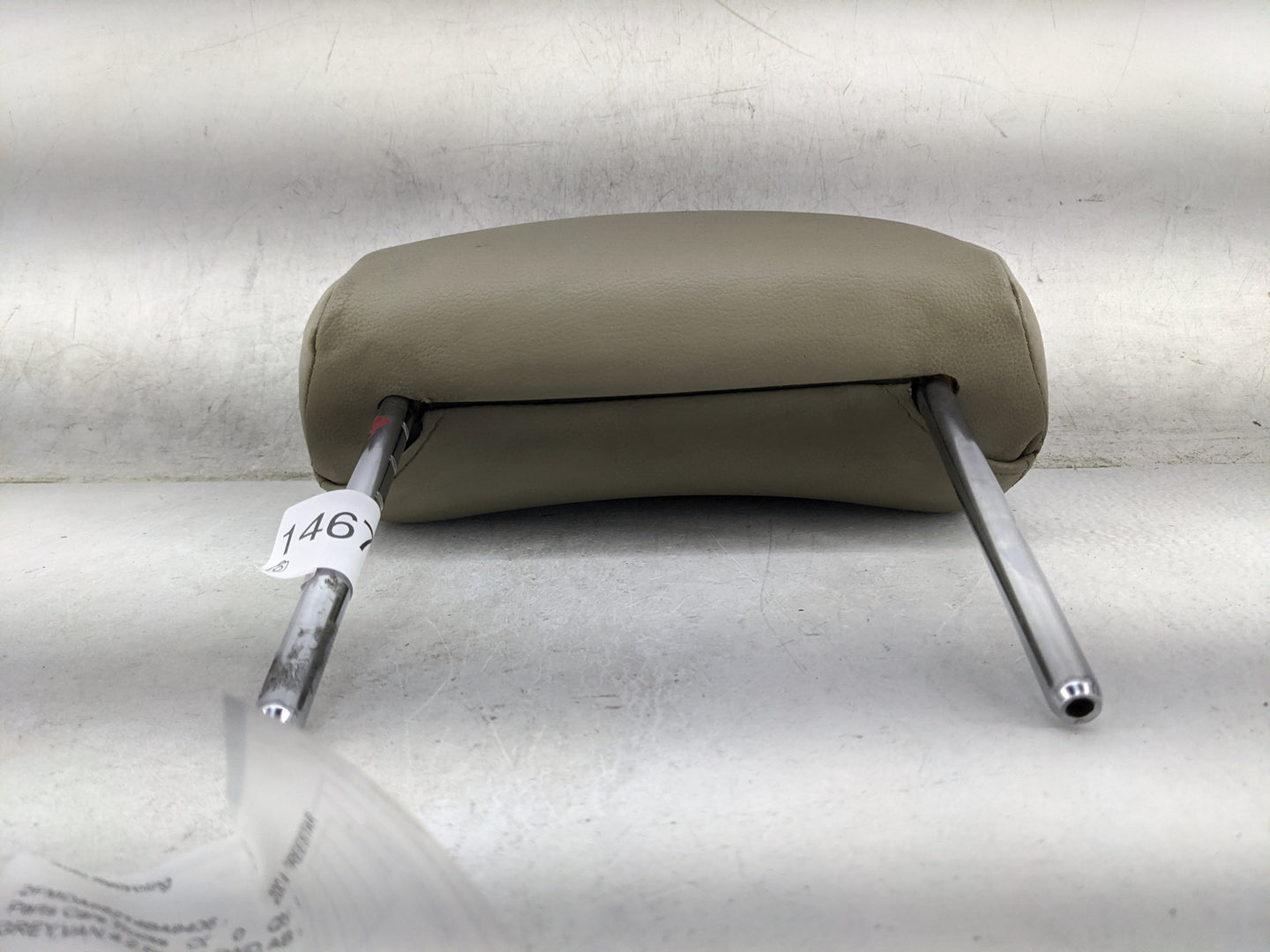 2004 Ford Freestar Headrest Head Rest Front Driver Passenger Seat Fits OEM Used Auto Parts - Oemusedautoparts1.com