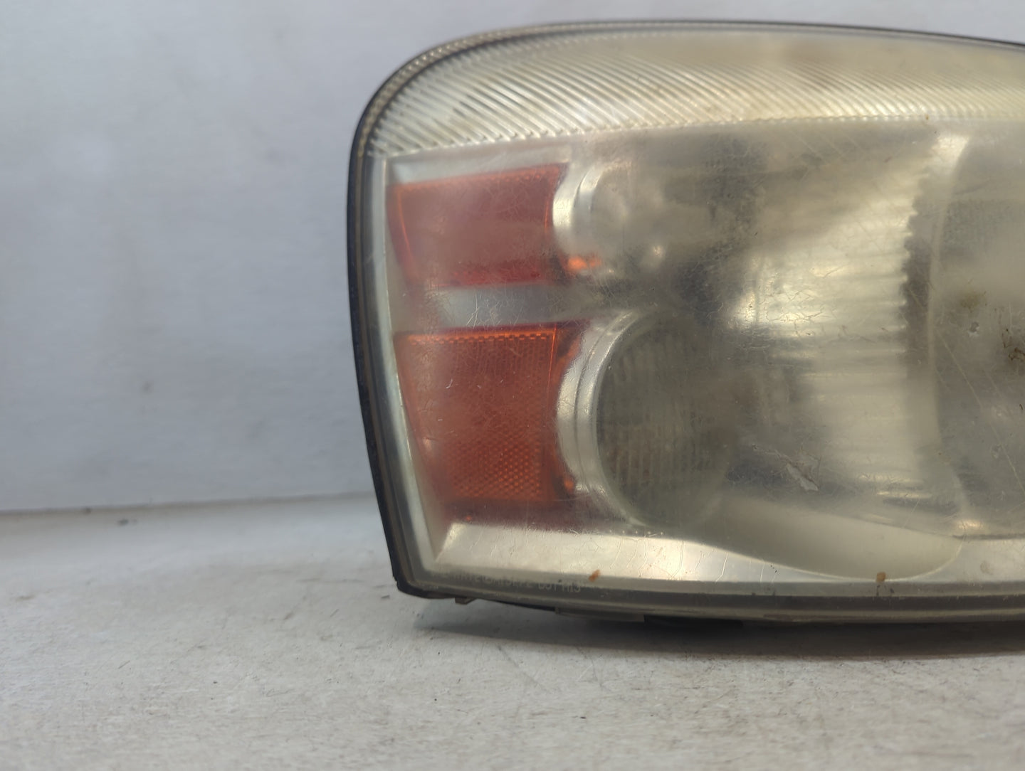 2004-2007 Ford Freestar Driver Left Oem Head Light Headlight Lamp 1467199 - Oemusedautoparts1.com