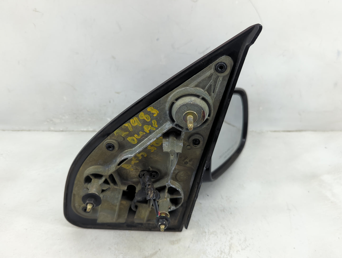 2004-2005 Ford Freestar Passenger Side View Mirror - Right Door Mirror OEM Used - Oemusedautoparts1.com