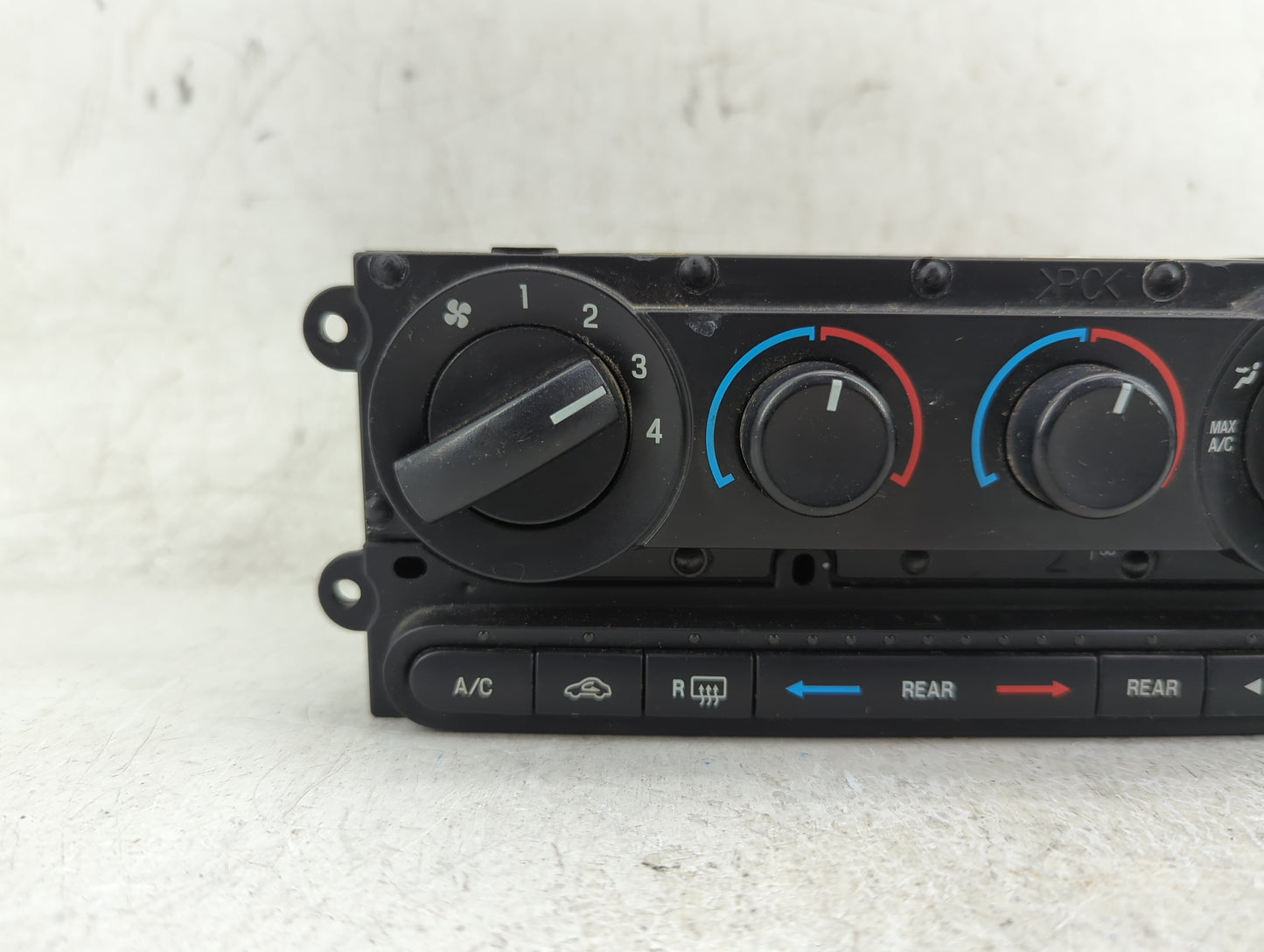 2004-2007 Ford Freestar Climate Control Module Temperature AC/Heater Replacement P/N:3F2H-19808-BG Fits Fits 2004 2005 2006 