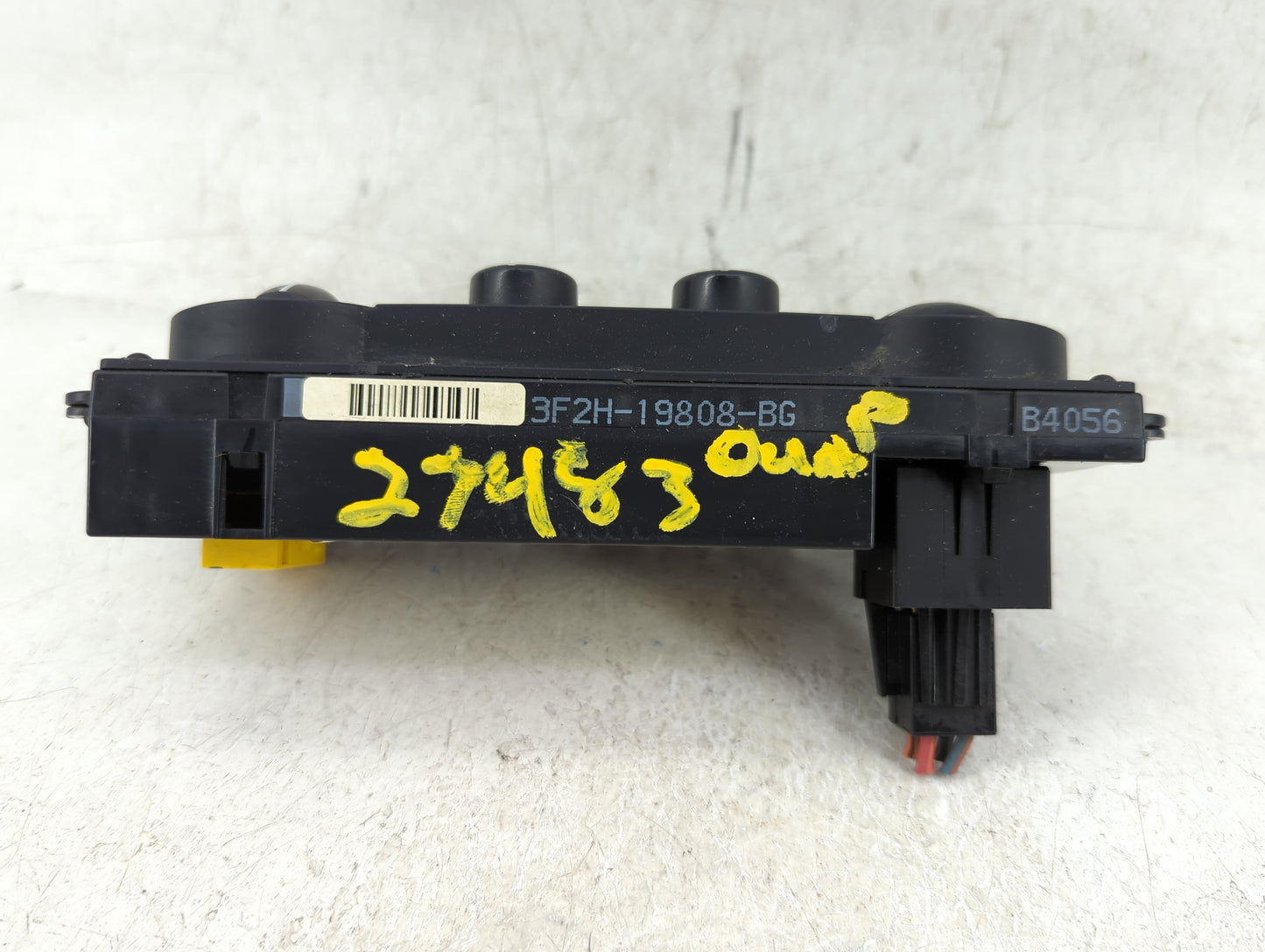 2004-2007 Ford Freestar Climate Control Module Temperature AC/Heater Replacement P/N:3F2H-19808-BG Fits Fits 2004 2005 2006 